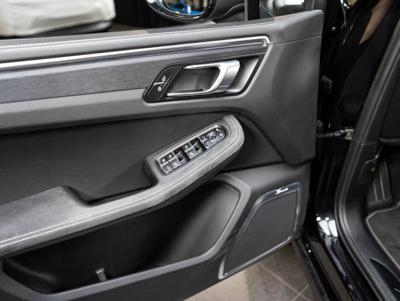Voitures occasions PORSCHE MACAN GTS Champagne-au-Mont-d'Or