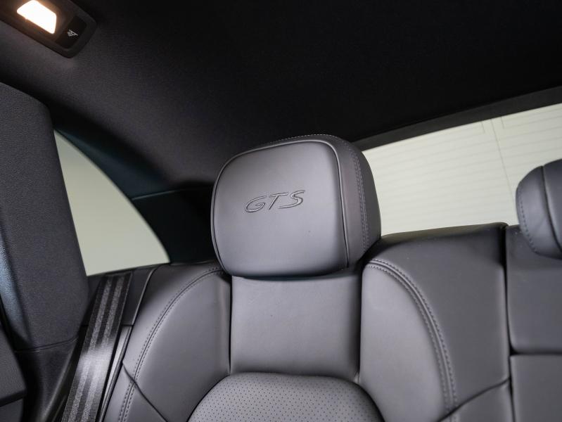 Voitures occasions PORSCHE MACAN GTS Champagne-au-Mont-d'Or
