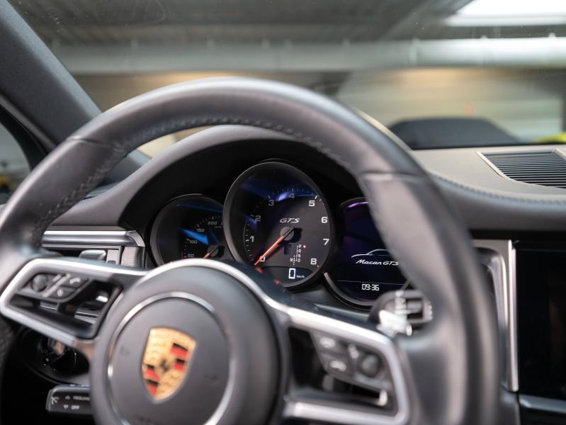 Voitures occasions PORSCHE MACAN GTS Champagne-au-Mont-d'Or