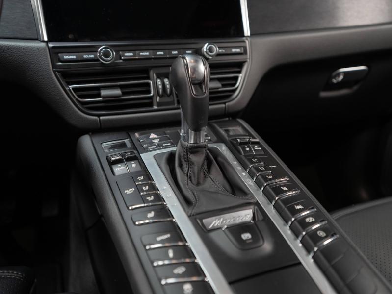 Voitures occasions PORSCHE MACAN GTS Champagne-au-Mont-d'Or