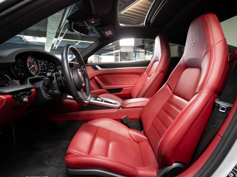 Voitures occasions PORSCHE 911 Coupe Turbo Champagne-au-Mont-d'Or