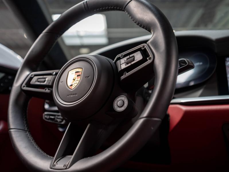 Voitures occasions PORSCHE 911 Coupe Turbo Champagne-au-Mont-d'Or