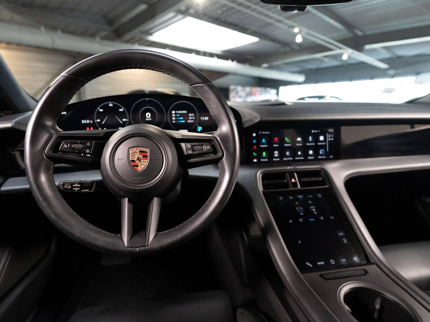 Voitures occasions PORSCHE Taycan 4S Champagne-au-Mont-d'Or