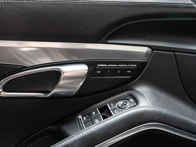 Voitures occasions PORSCHE 911 Cabriolet Carrera S Champagne-au-Mont-d'Or