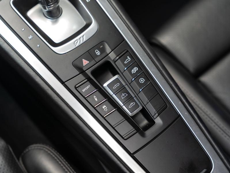 Voitures occasions PORSCHE 911 Cabriolet Carrera S Champagne-au-Mont-d'Or