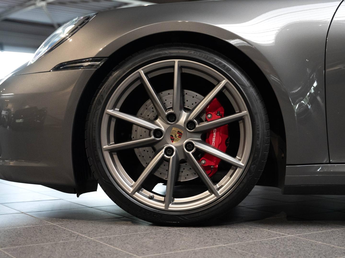 Voitures occasions PORSCHE 911 Coupe Carrera 4S Champagne-au-Mont-d'Or