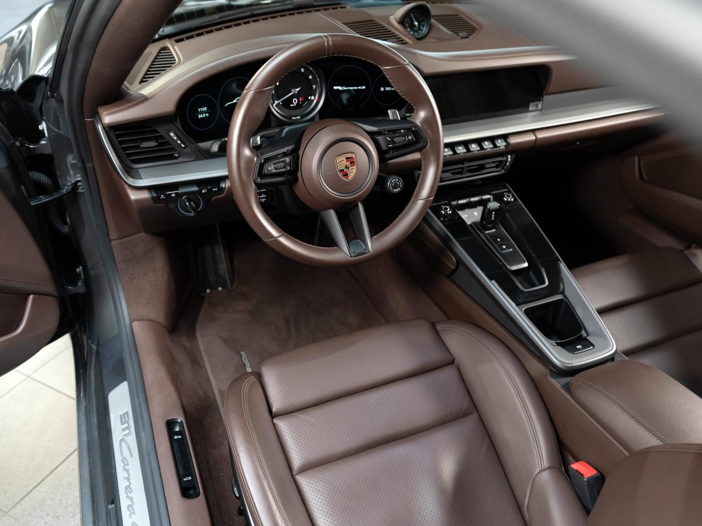 Voitures occasions PORSCHE 911 Coupe Carrera 4S Champagne-au-Mont-d'Or