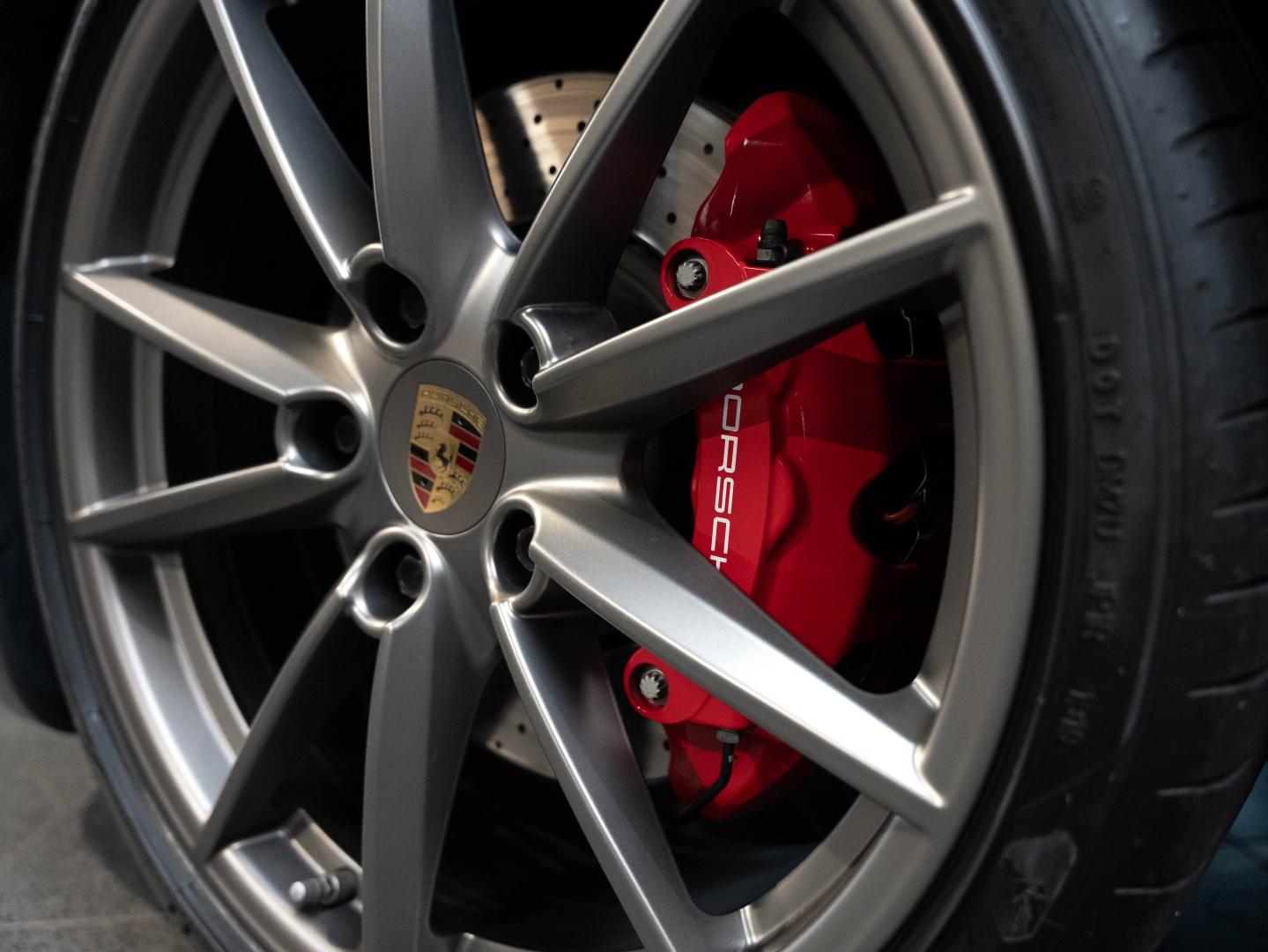 Voitures occasions PORSCHE 911 Coupe Carrera 4S Champagne-au-Mont-d'Or