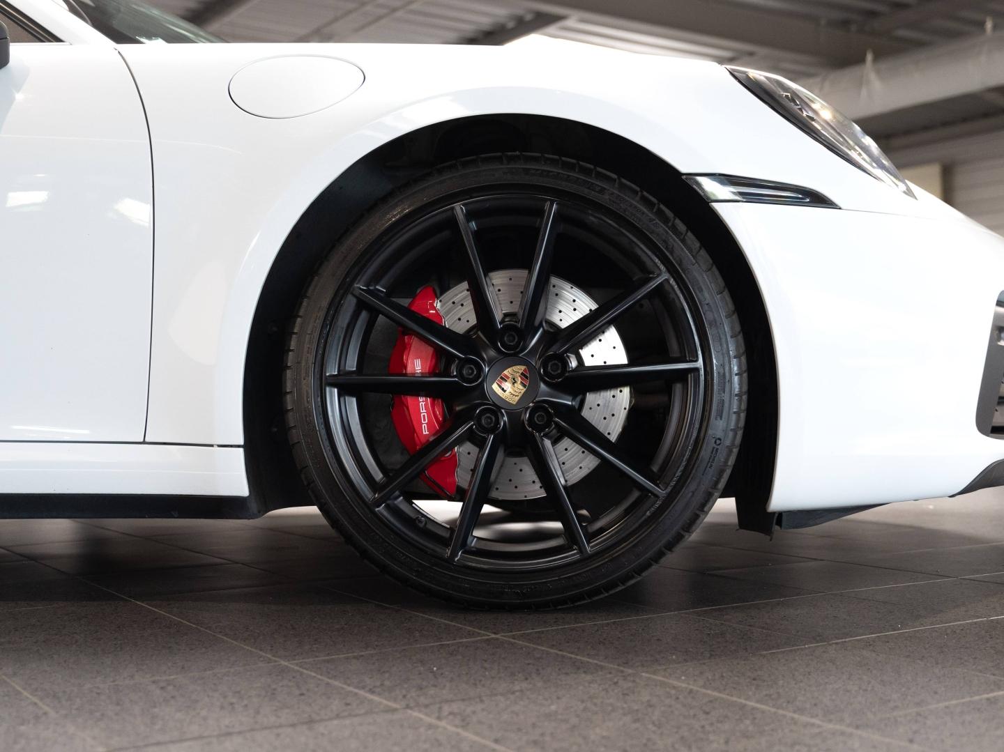 Voitures occasions PORSCHE 911 Coupe Carrera 4S Champagne-au-Mont-d'Or