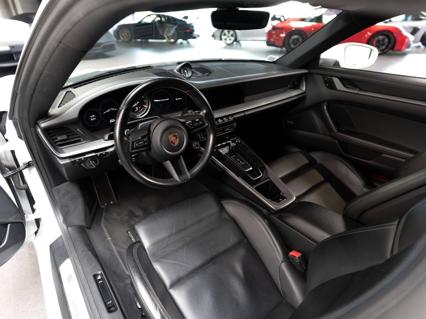 Voitures occasions PORSCHE 911 Coupe Carrera 4S Champagne-au-Mont-d'Or
