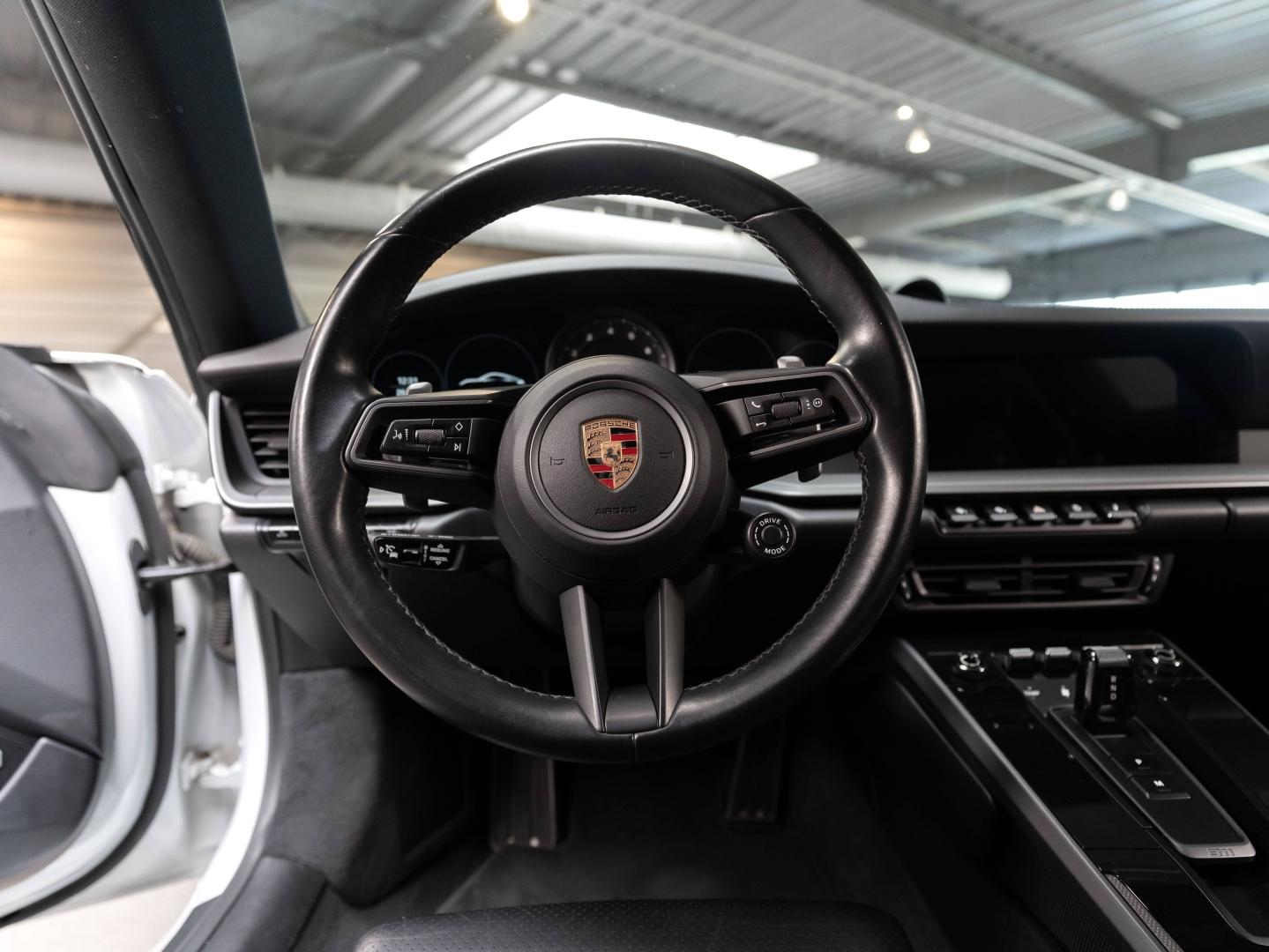 Voitures occasions PORSCHE 911 Coupe Carrera 4S Champagne-au-Mont-d'Or