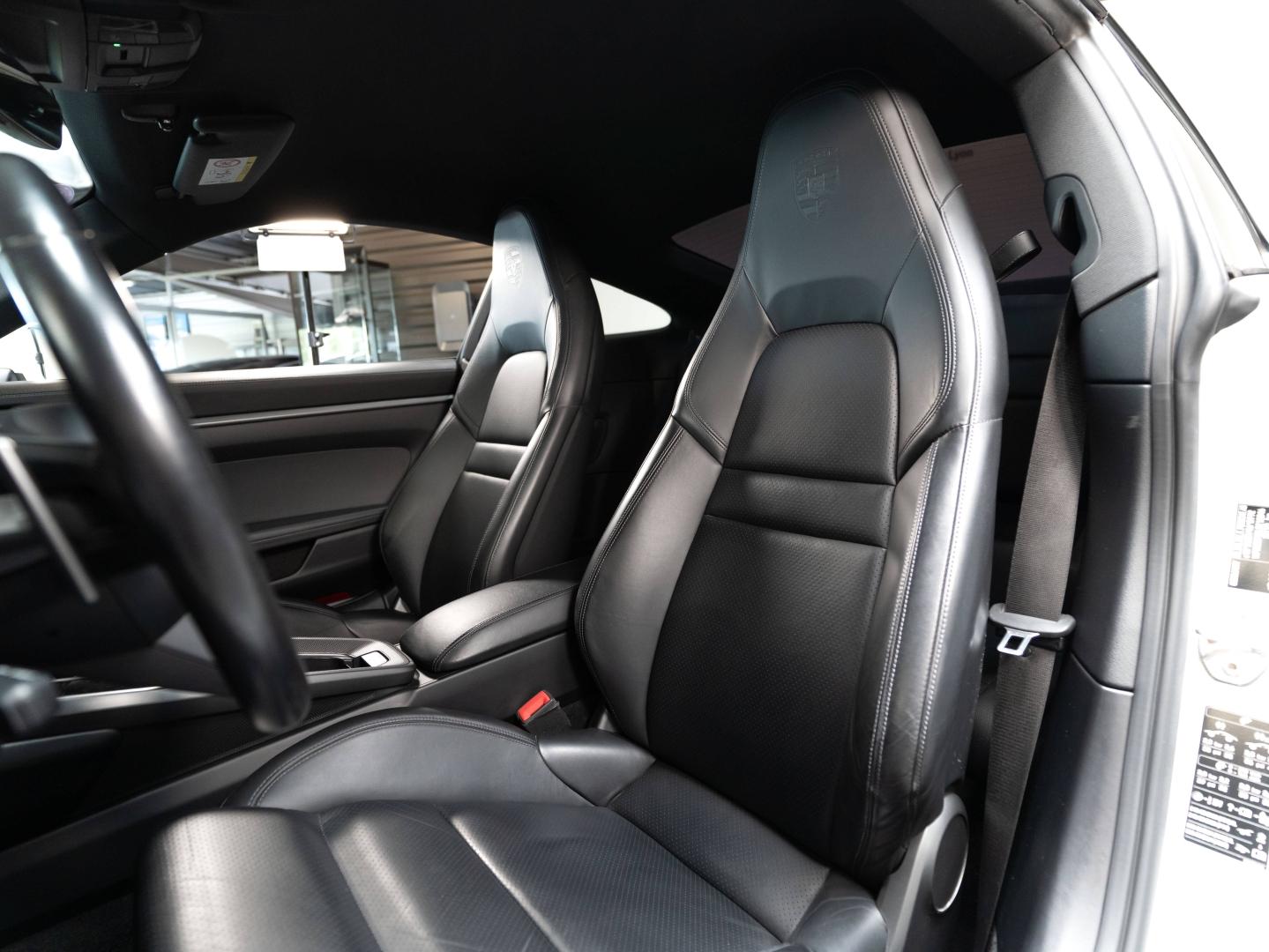 Voitures occasions PORSCHE 911 Coupe Carrera 4S Champagne-au-Mont-d'Or