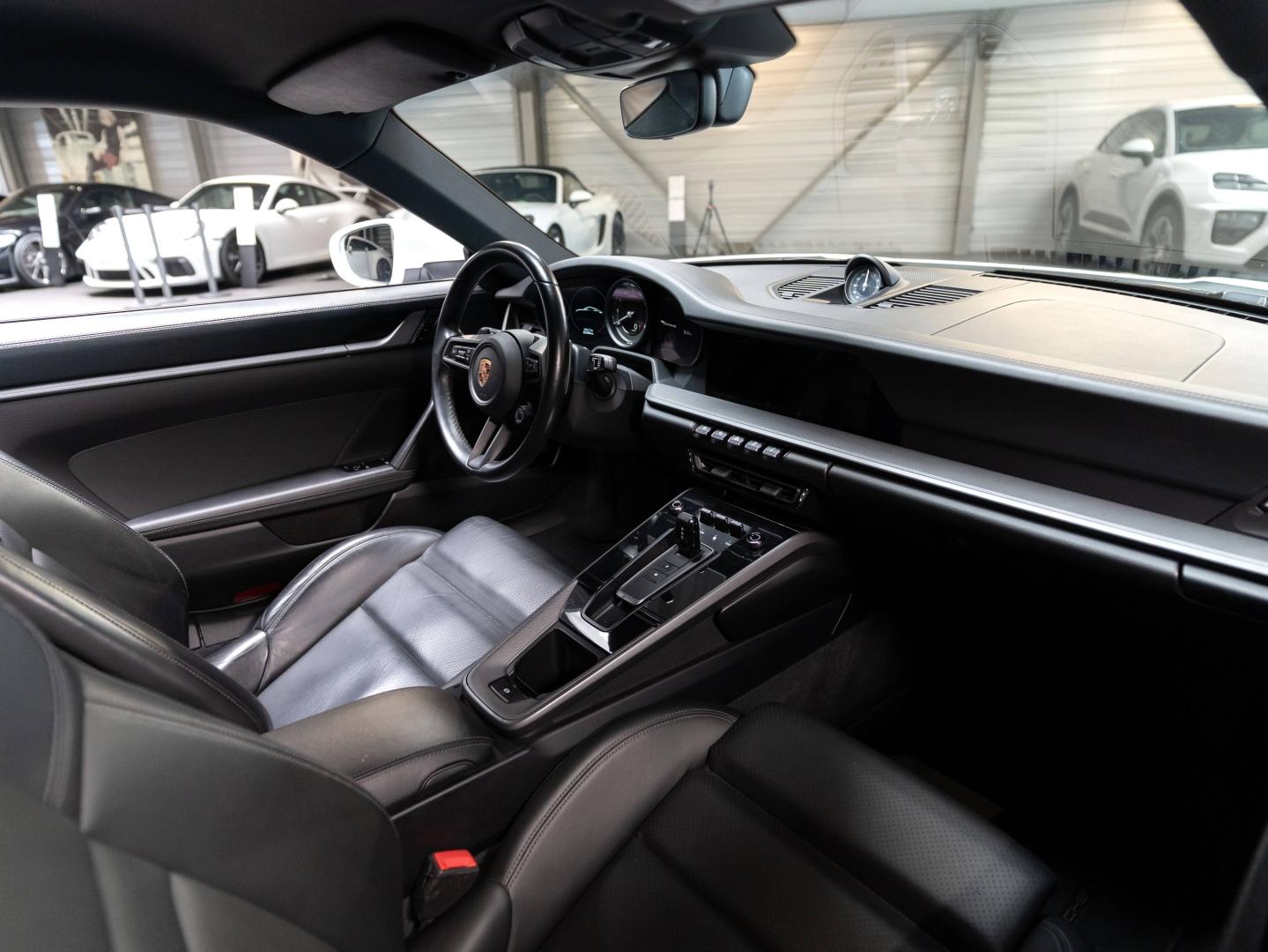 Voitures occasions PORSCHE 911 Coupe Carrera 4S Champagne-au-Mont-d'Or