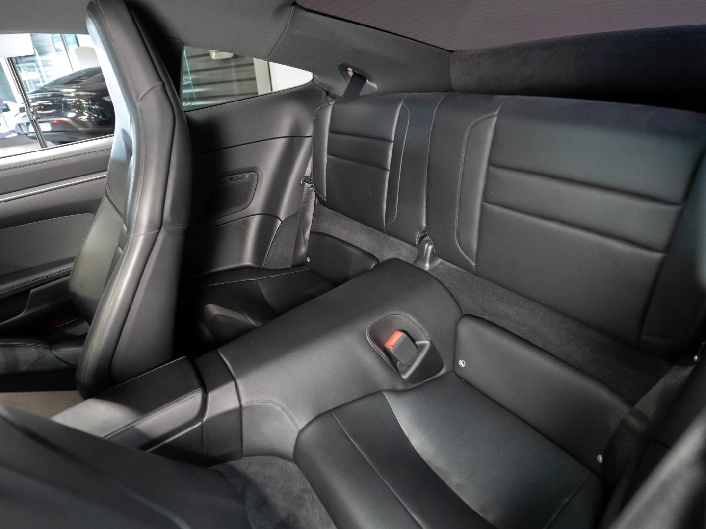 Voitures occasions PORSCHE 911 Coupe Carrera 4S Champagne-au-Mont-d'Or