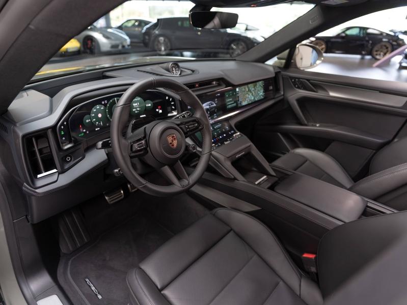 Voitures occasions PORSCHE CAYENNE Base Champagne-au-Mont-d'Or