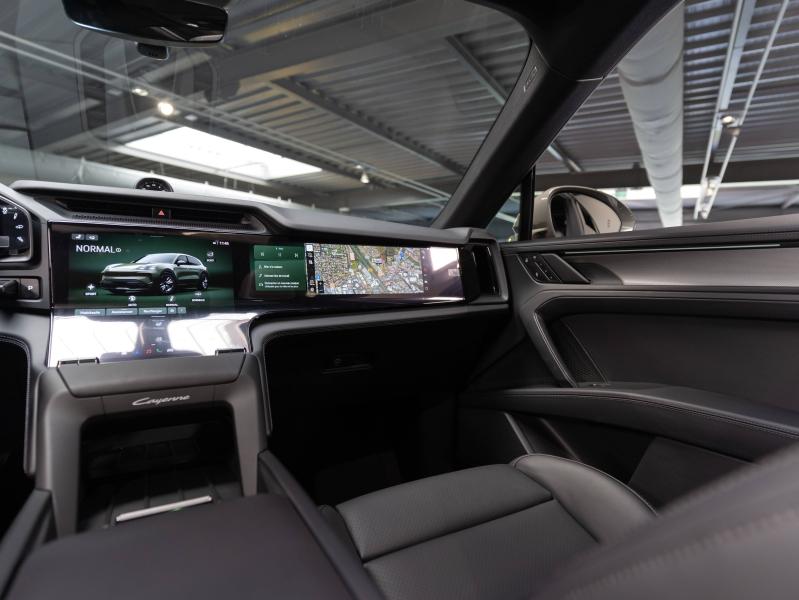 Voitures occasions PORSCHE CAYENNE Base Champagne-au-Mont-d'Or