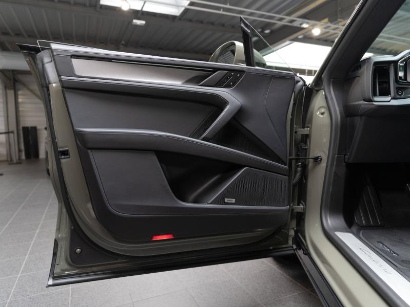 Voitures occasions PORSCHE CAYENNE Base Champagne-au-Mont-d'Or