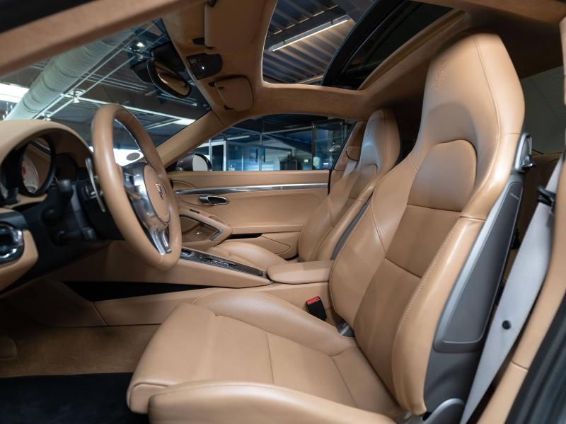Voitures occasions PORSCHE 911 Coupe Turbo Champagne-au-Mont-d'Or
