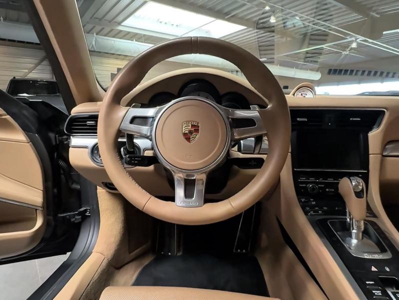 Voitures occasions PORSCHE 911 Coupe Turbo Champagne-au-Mont-d'Or