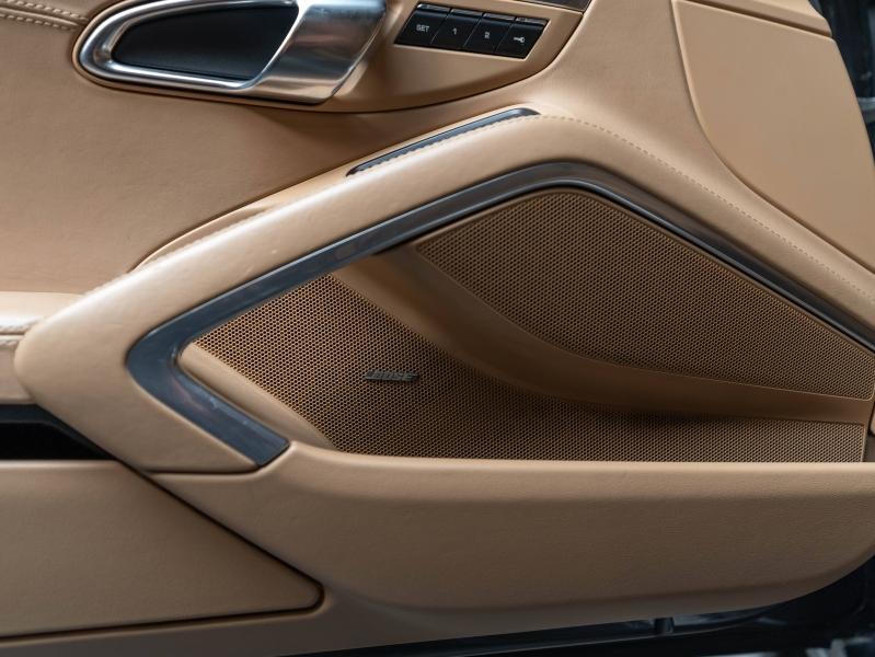 Voitures occasions PORSCHE 911 Coupe Turbo Champagne-au-Mont-d'Or