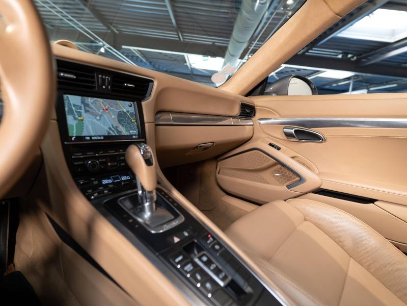 Voitures occasions PORSCHE 911 Coupe Turbo Champagne-au-Mont-d'Or
