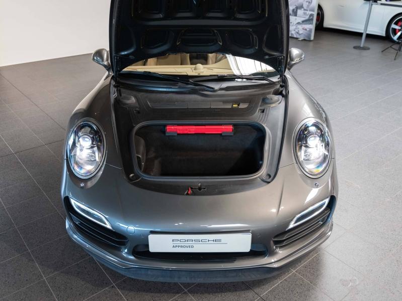 Voitures occasions PORSCHE 911 Coupe Turbo Champagne-au-Mont-d'Or