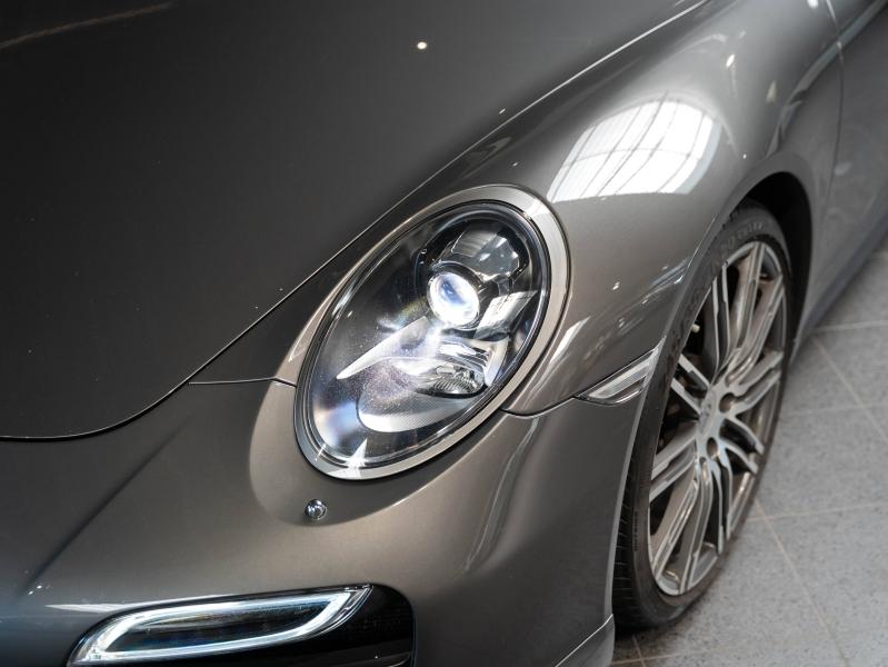 Voitures occasions PORSCHE 911 Coupe Turbo Champagne-au-Mont-d'Or