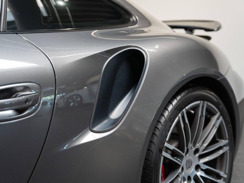 Voitures occasions PORSCHE 911 Coupe Turbo Champagne-au-Mont-d'Or