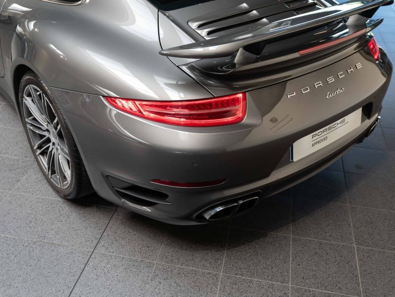 Voitures occasions PORSCHE 911 Coupe Turbo Champagne-au-Mont-d'Or