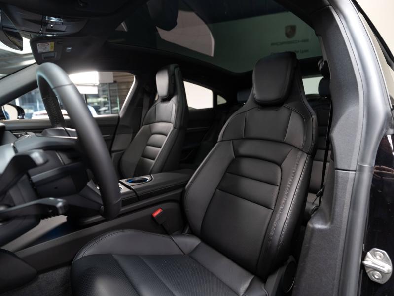Voitures occasions PORSCHE Taycan Base Champagne-au-Mont-d'Or