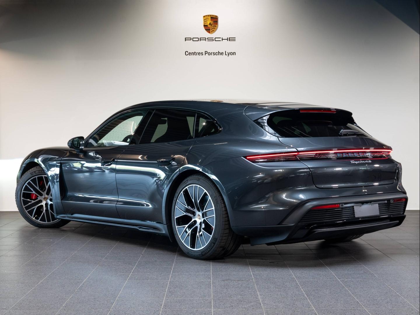 Voitures occasions PORSCHE Taycan Sport Turismo 4S Champagne-au-Mont-d'Or