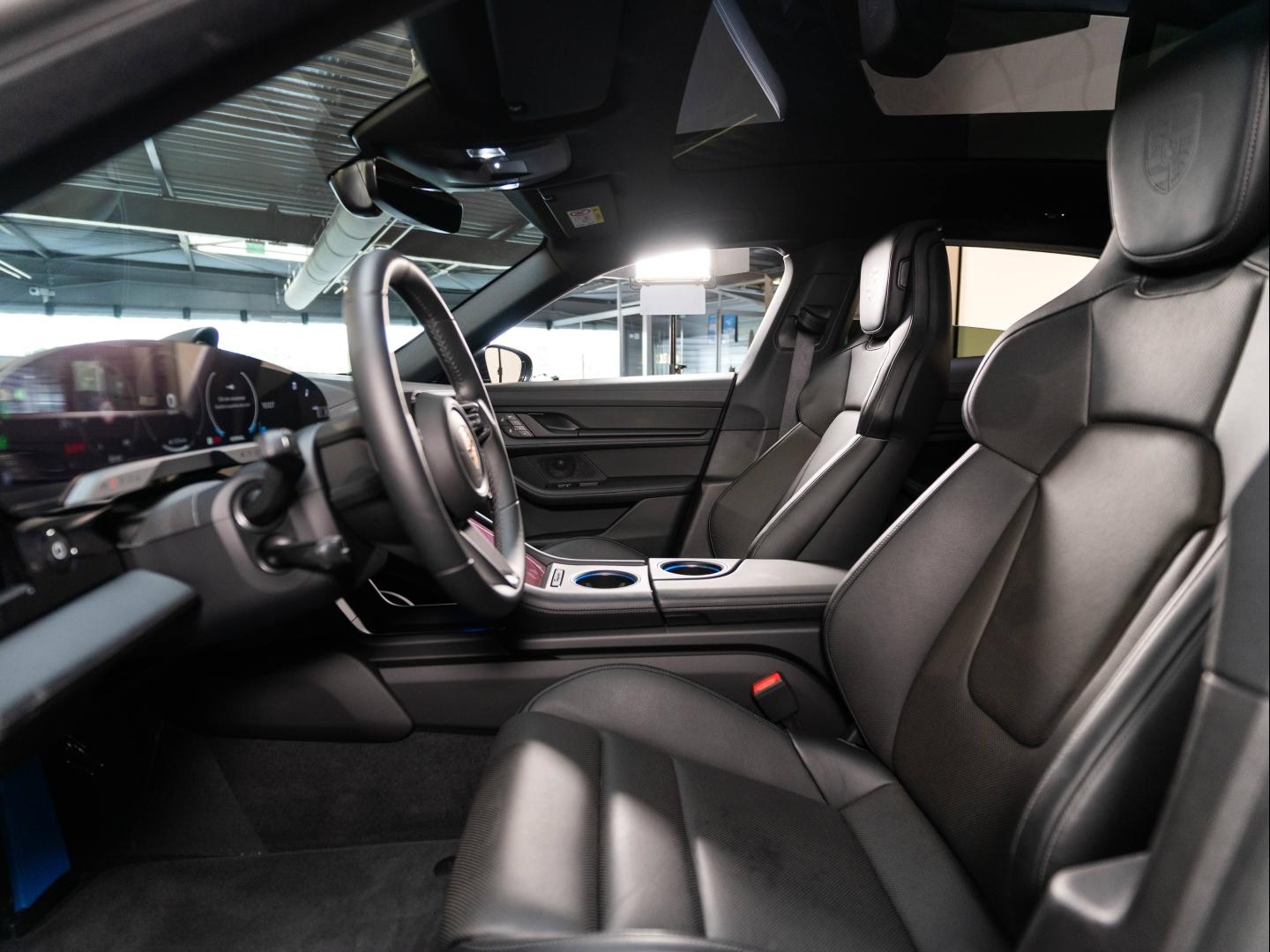 Voitures occasions PORSCHE Taycan Sport Turismo 4S Champagne-au-Mont-d'Or