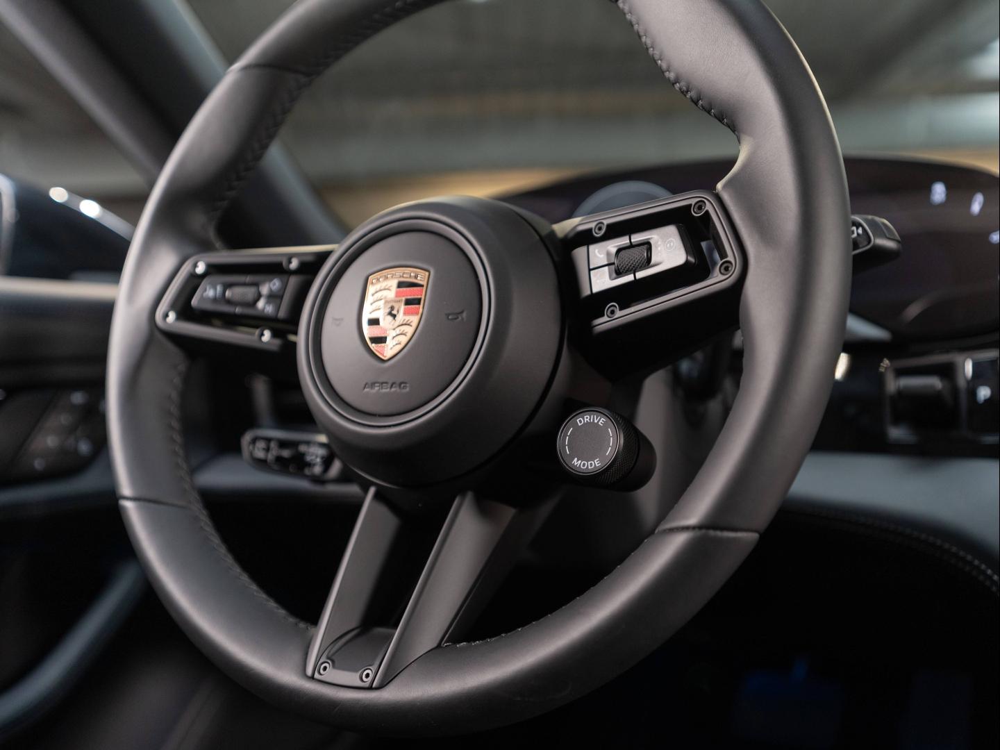 Voitures occasions PORSCHE Taycan Sport Turismo 4S Champagne-au-Mont-d'Or
