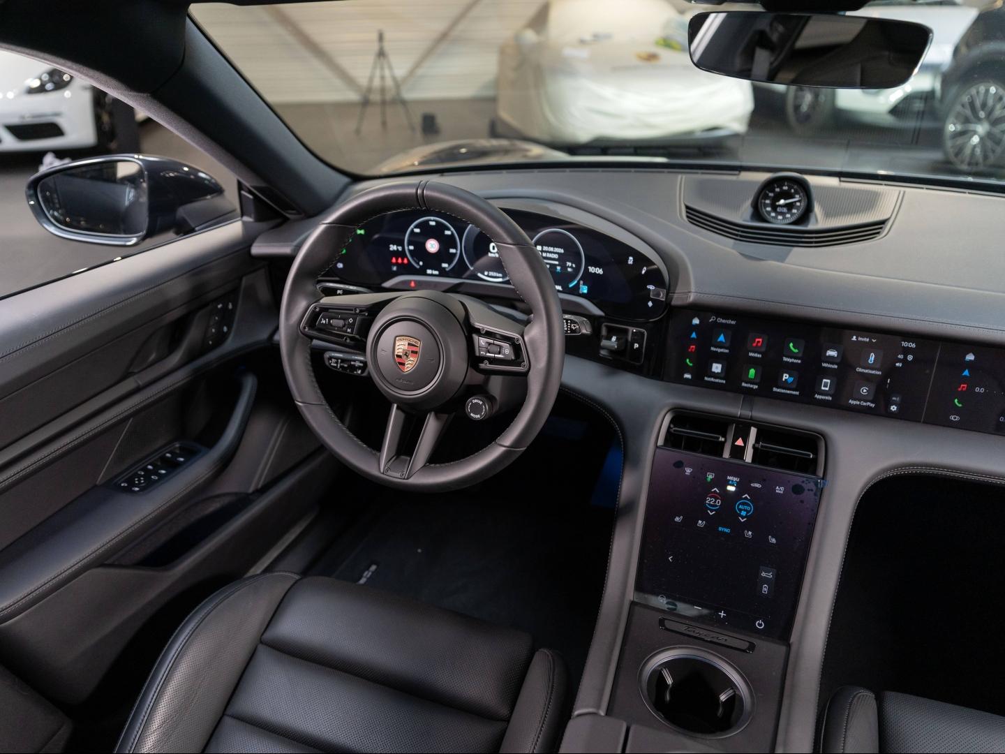 Voitures occasions PORSCHE Taycan Sport Turismo 4S Champagne-au-Mont-d'Or