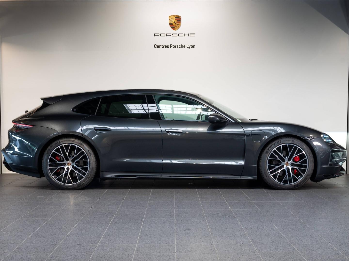 Voitures occasions PORSCHE Taycan Sport Turismo 4S Champagne-au-Mont-d'Or