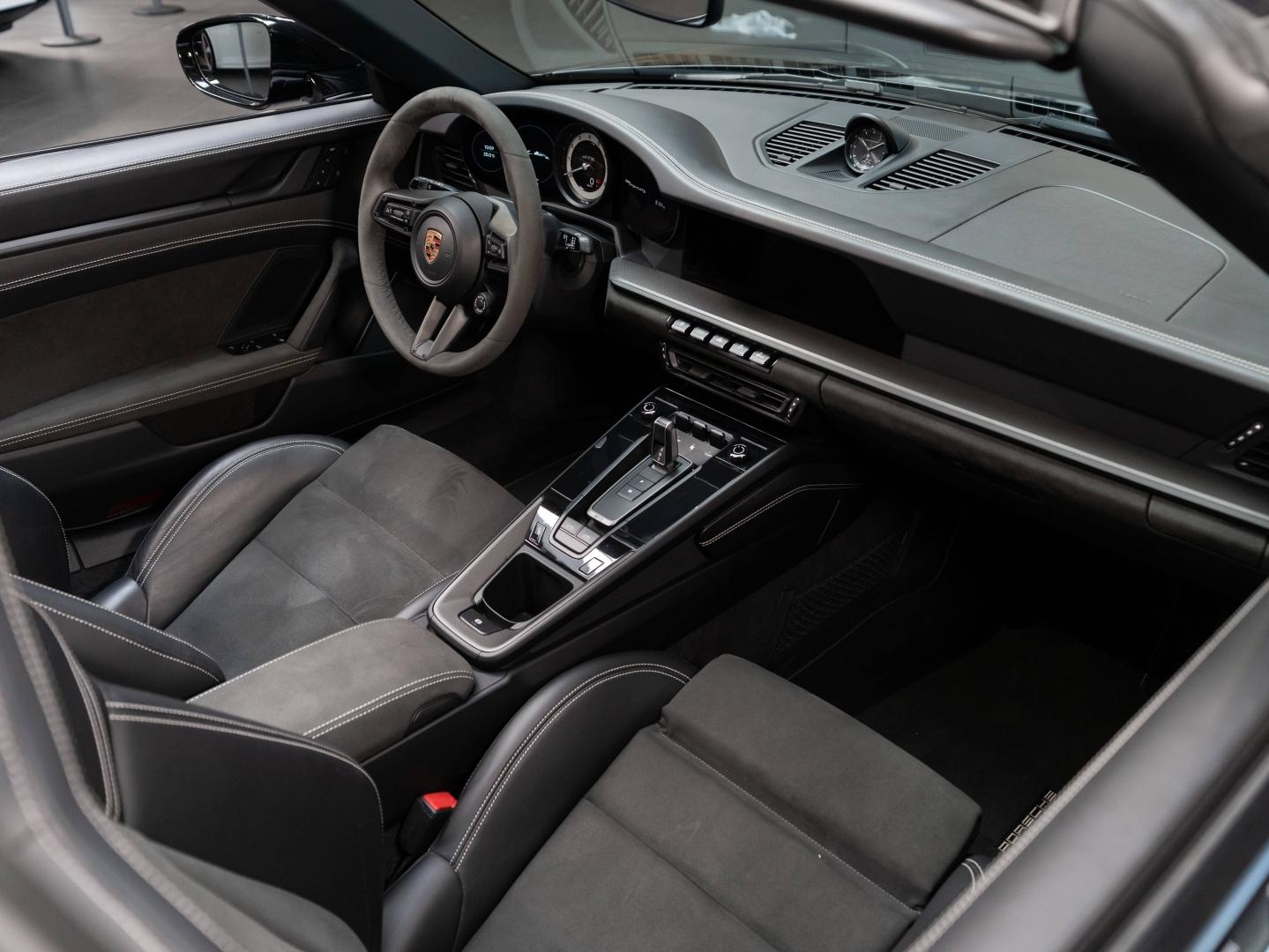 Voitures occasions PORSCHE 911 Targa Targa 4 GTS Champagne-au-Mont-d'Or