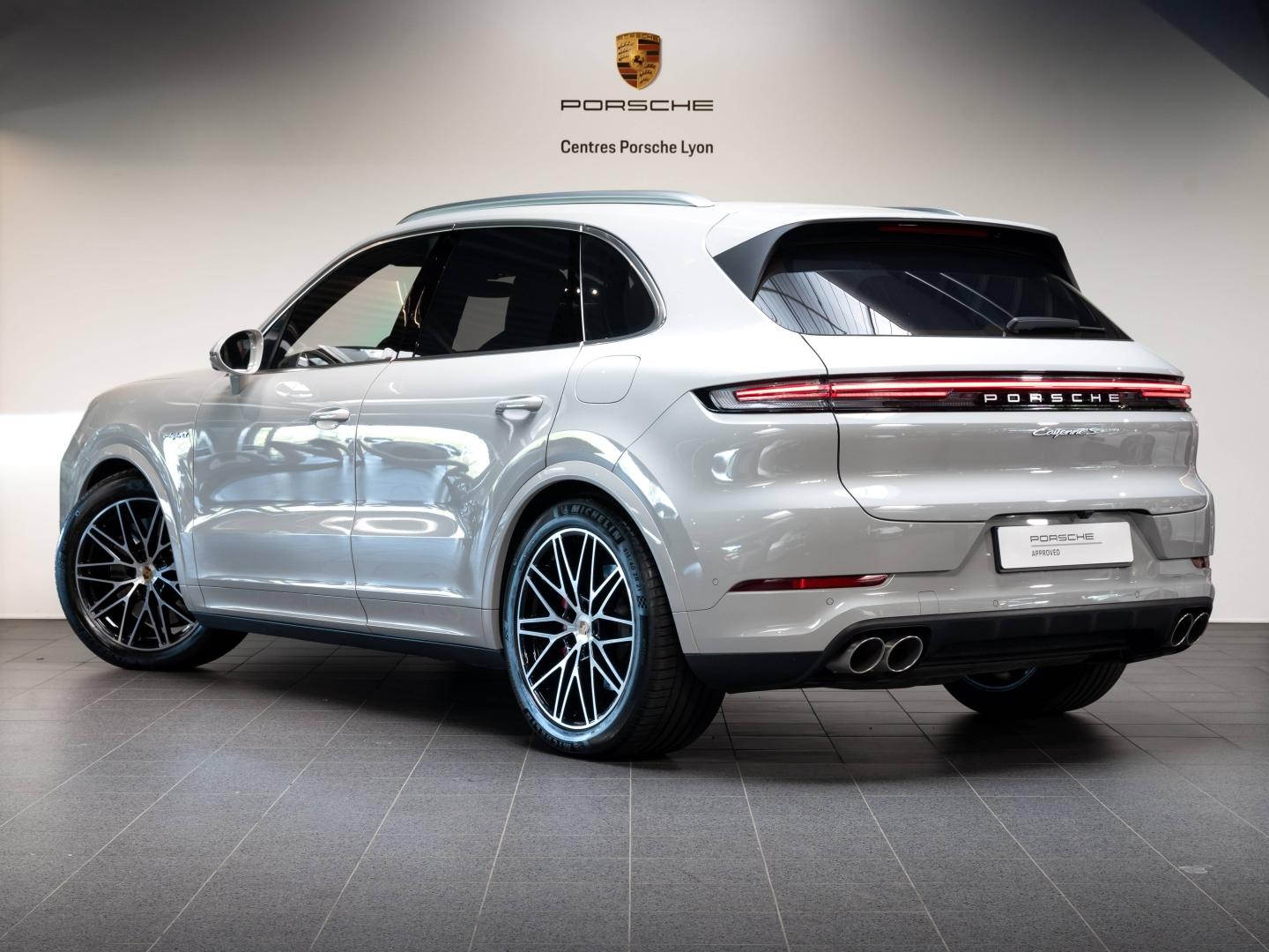 Voitures occasions PORSCHE CAYENNE S E-Hybrid Champagne-au-Mont-d'Or