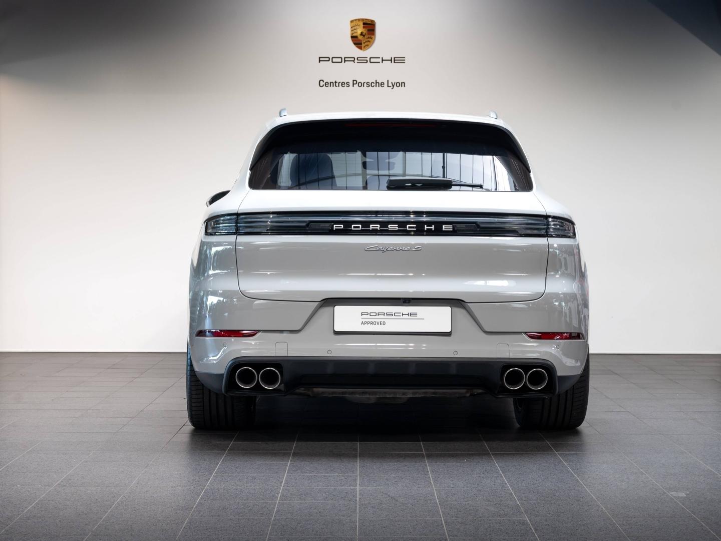Voitures occasions PORSCHE CAYENNE S E-Hybrid Champagne-au-Mont-d'Or