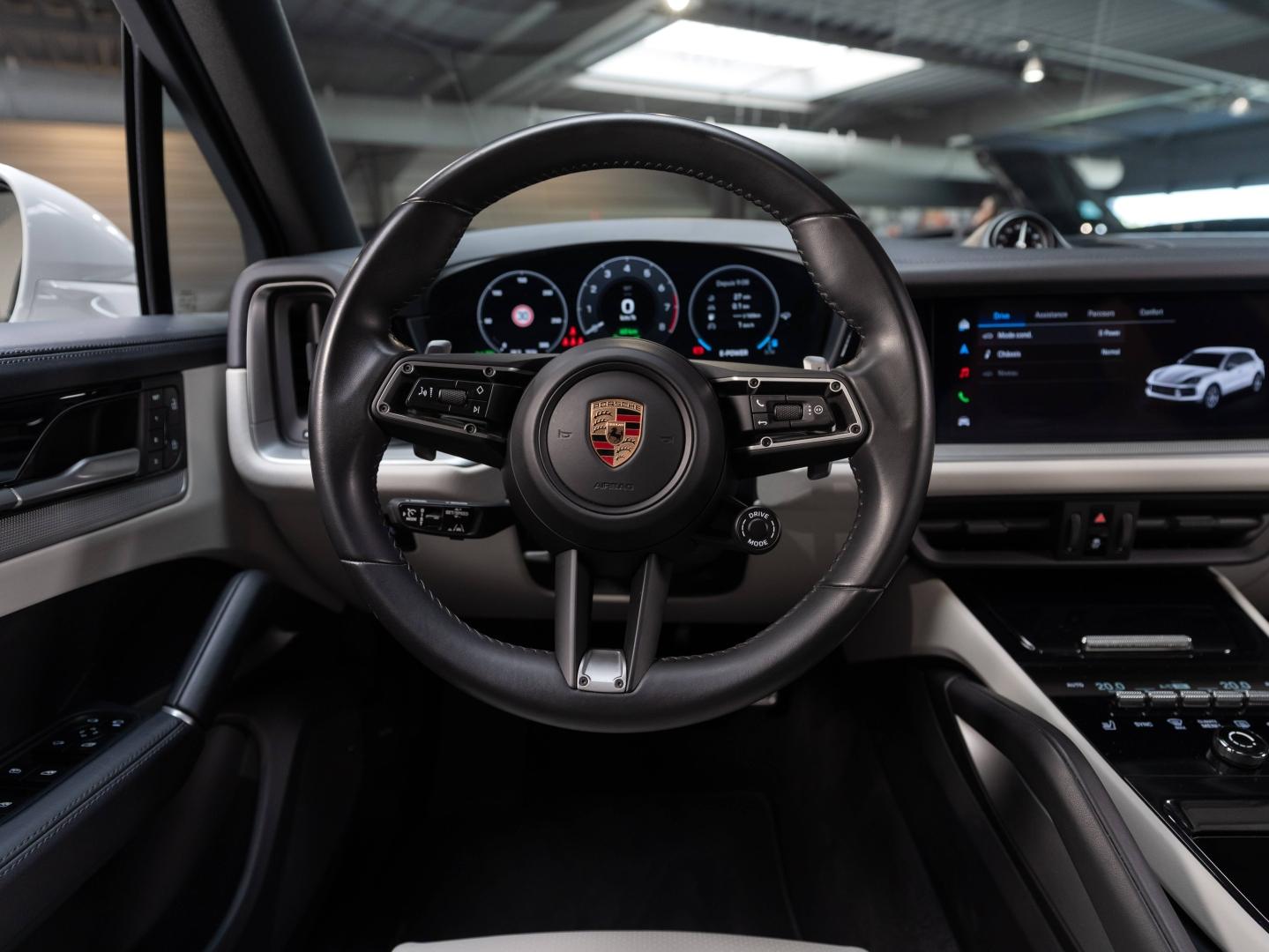Voitures occasions PORSCHE CAYENNE S E-Hybrid Champagne-au-Mont-d'Or
