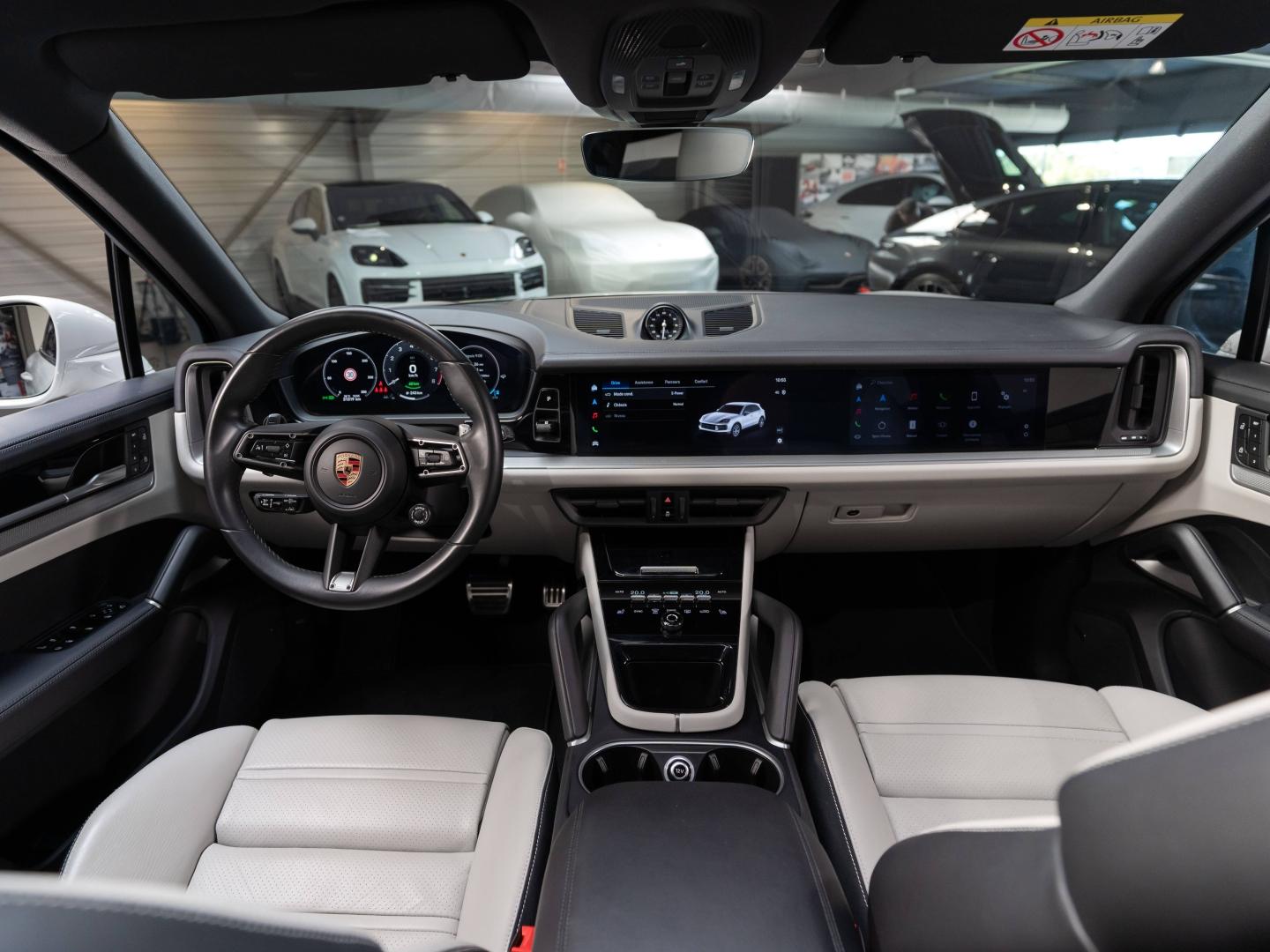 Voitures occasions PORSCHE CAYENNE S E-Hybrid Champagne-au-Mont-d'Or