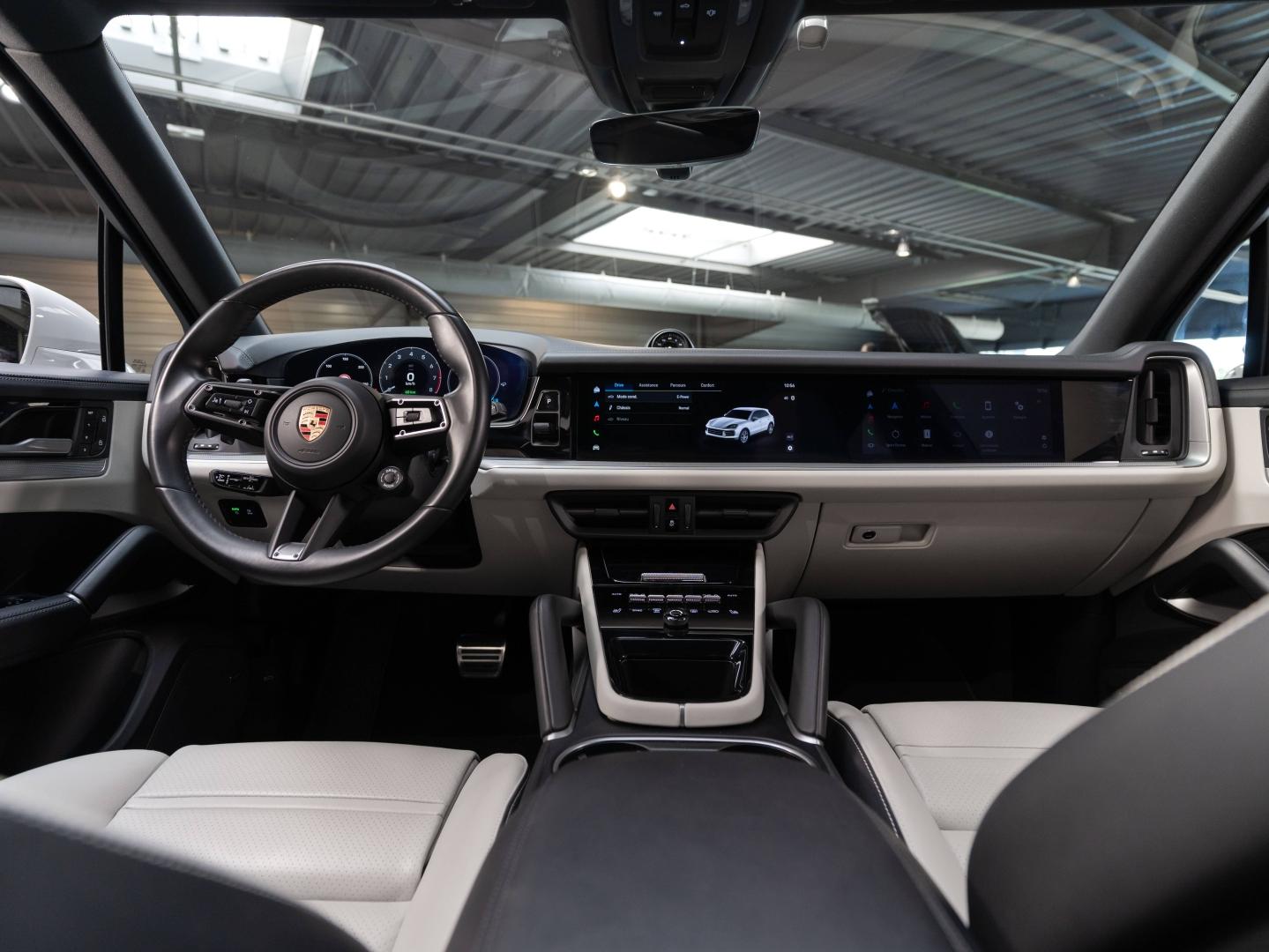 Voitures occasions PORSCHE CAYENNE S E-Hybrid Champagne-au-Mont-d'Or