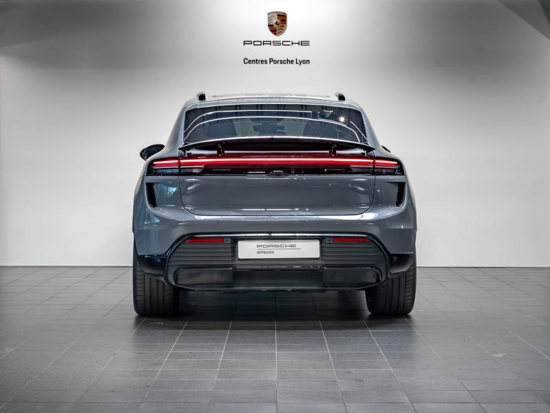 Voitures occasions PORSCHE MACAN Turbo Champagne-au-Mont-d'Or