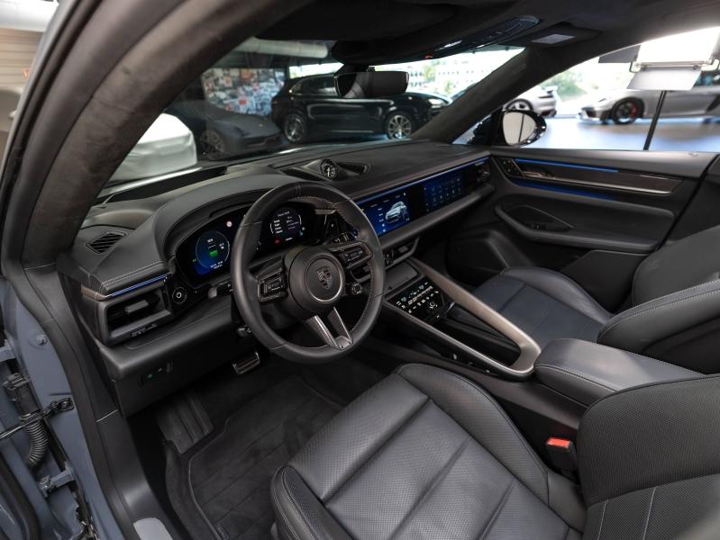 Voitures occasions PORSCHE MACAN Turbo Champagne-au-Mont-d'Or