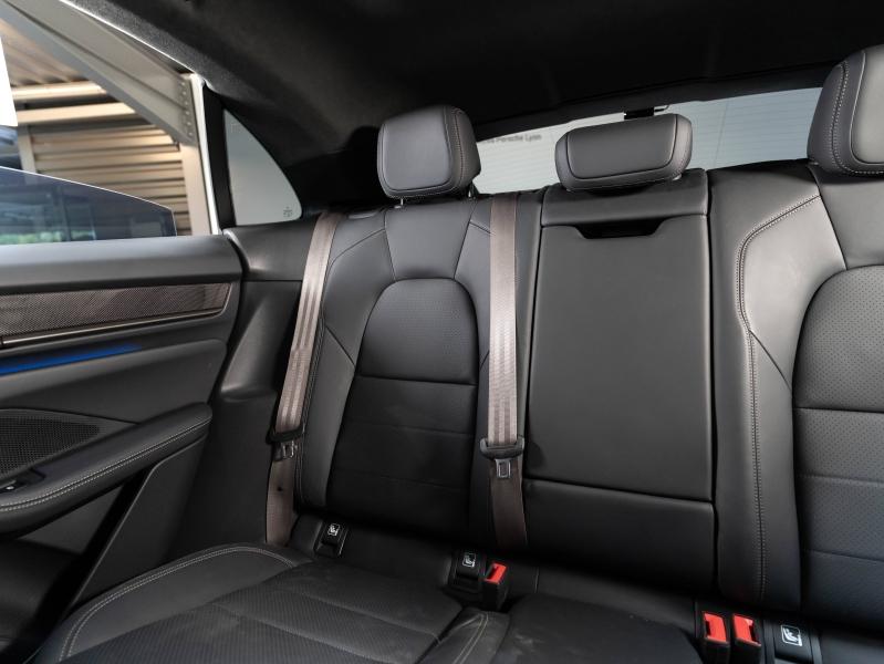 Voitures occasions PORSCHE MACAN Turbo Champagne-au-Mont-d'Or