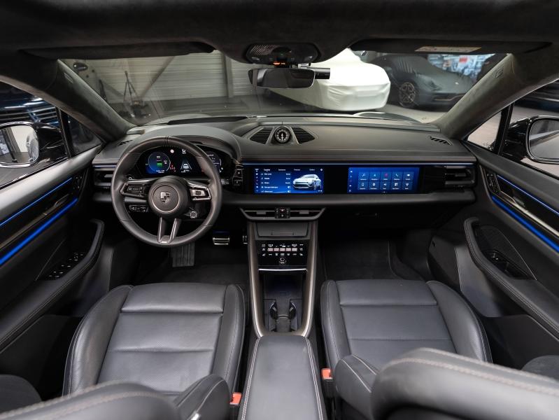 Voitures occasions PORSCHE MACAN Turbo Champagne-au-Mont-d'Or