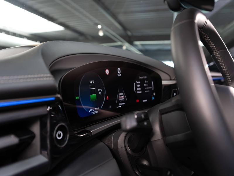 Voitures occasions PORSCHE MACAN Turbo Champagne-au-Mont-d'Or