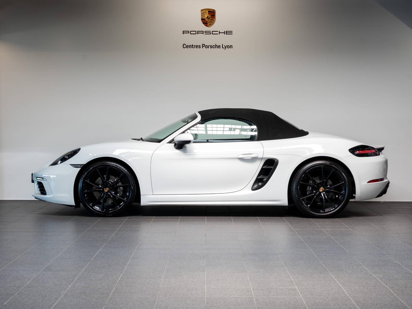 Voitures occasions PORSCHE 718 Boxster Base Champagne-au-Mont-d'Or