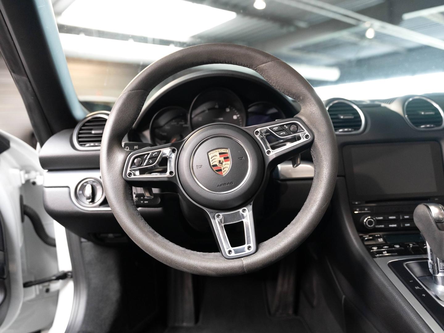 Voitures occasions PORSCHE 718 Boxster Base Champagne-au-Mont-d'Or
