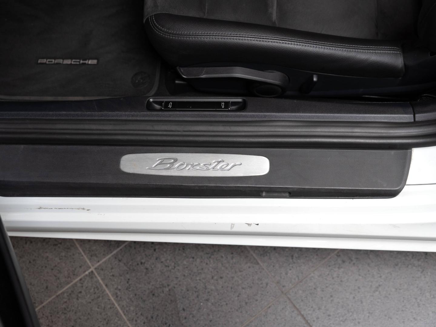 Voitures occasions PORSCHE 718 Boxster Base Champagne-au-Mont-d'Or