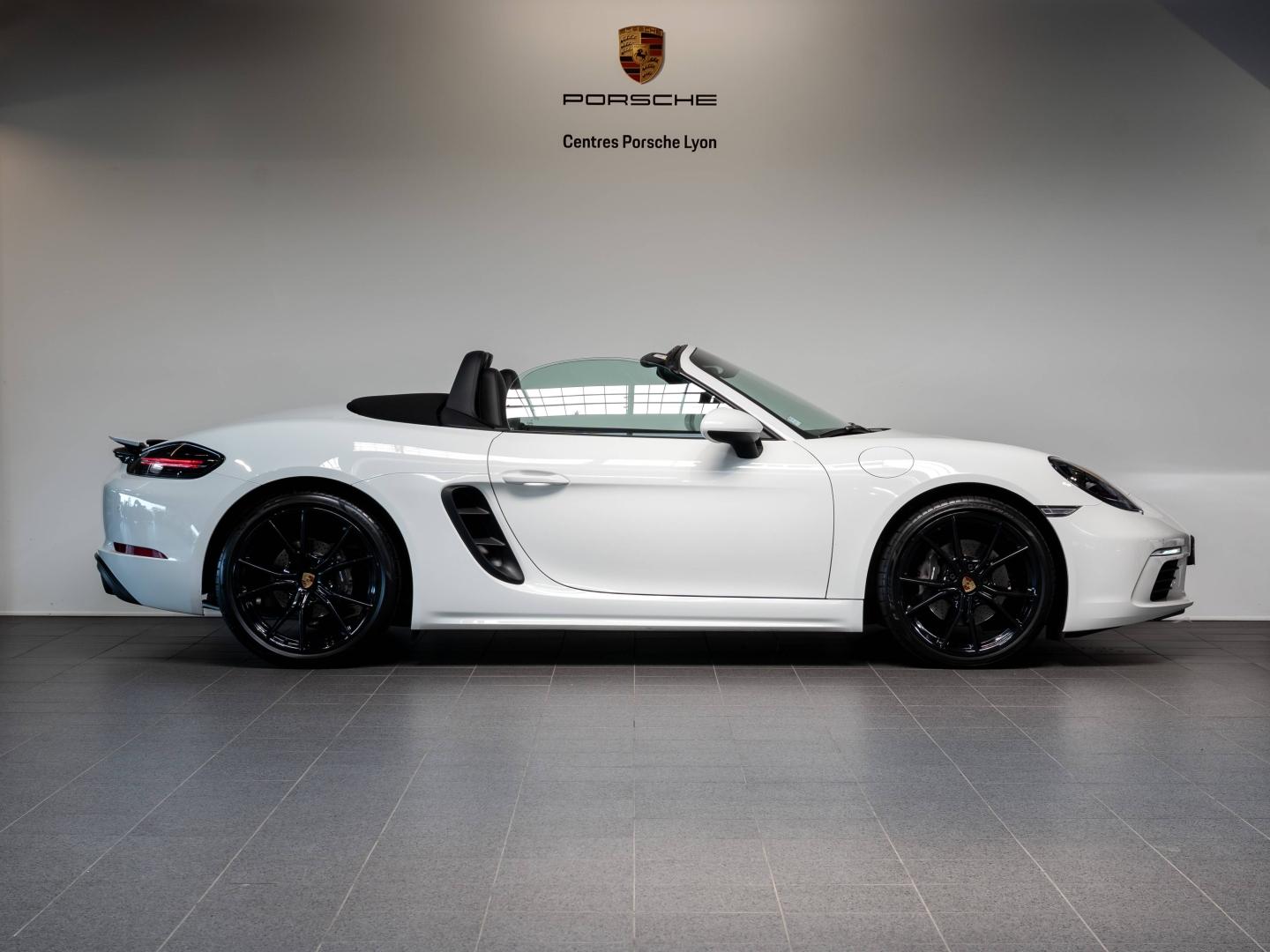 Voitures occasions PORSCHE 718 Boxster Base Champagne-au-Mont-d'Or